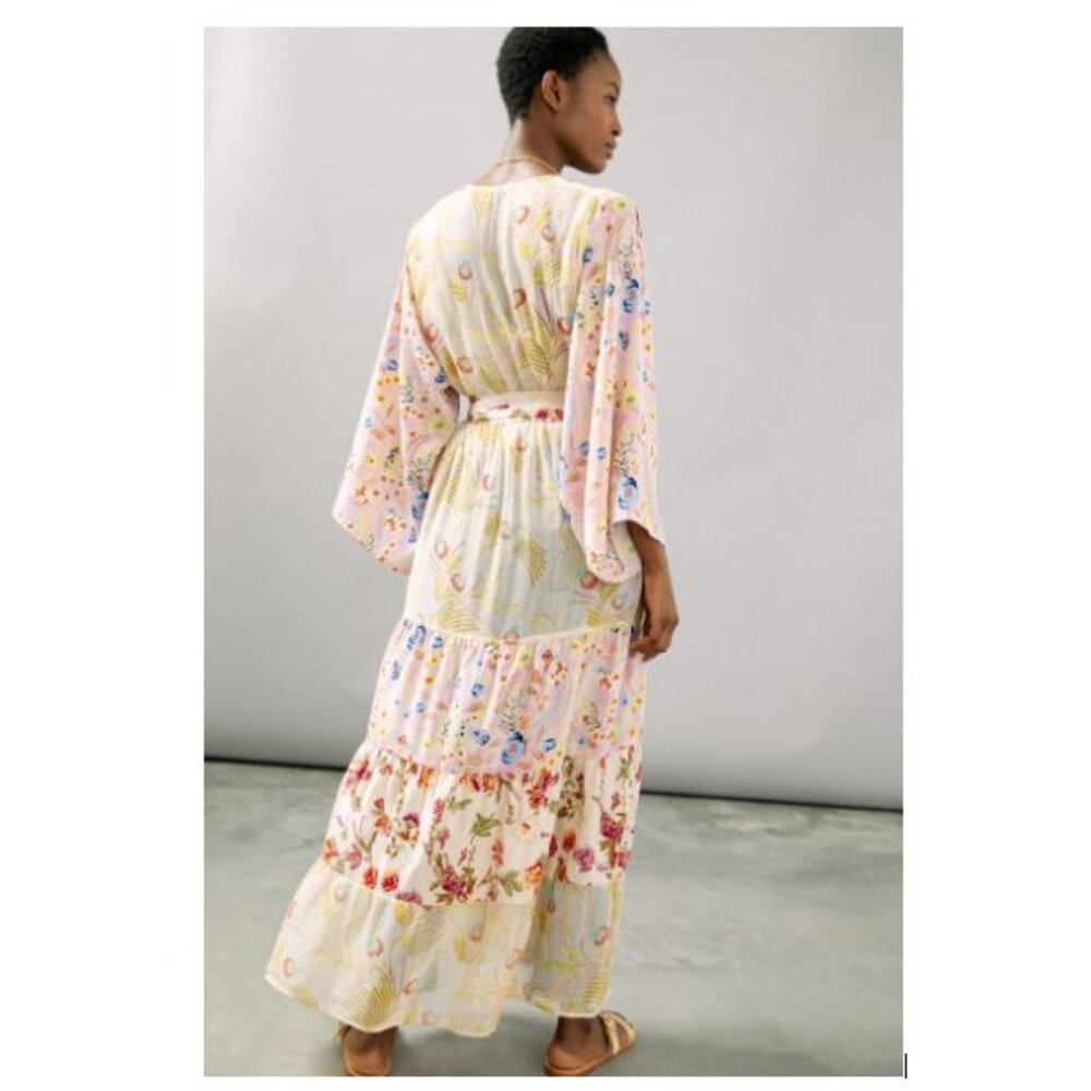 Anthropologie Dani Floral Kimono / Robe in Pink Motif - One Size - NWT - Picture 2 of 7